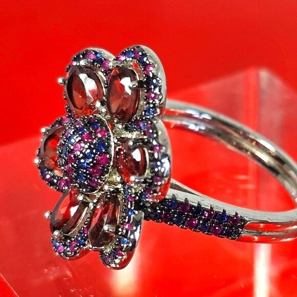 925 Sterling Silver Flower Ring Sz 7.75 with Natural Garnet, Ruby, Sapphire Gems - Picture 8 of 9